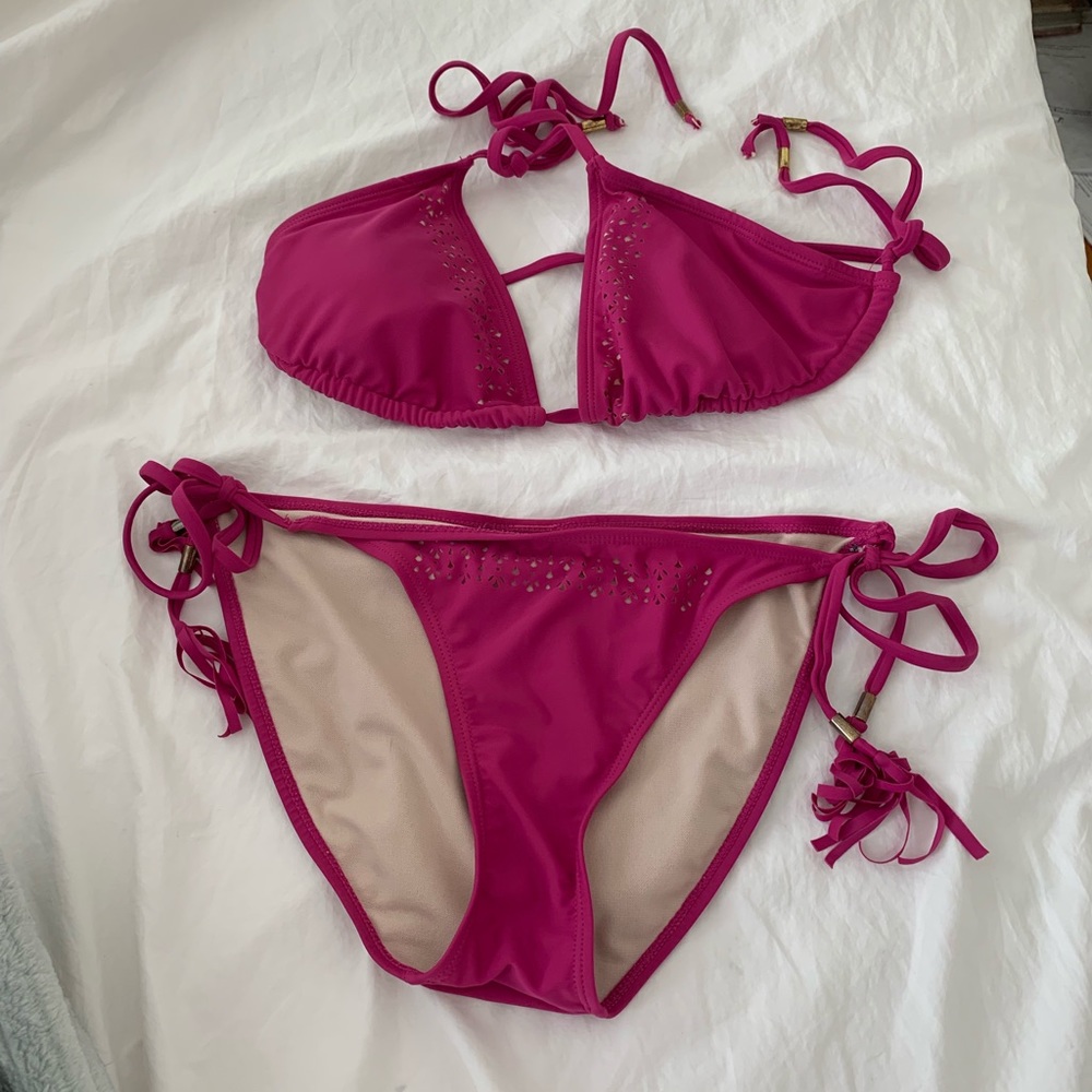 Purple bikini w cutout detail